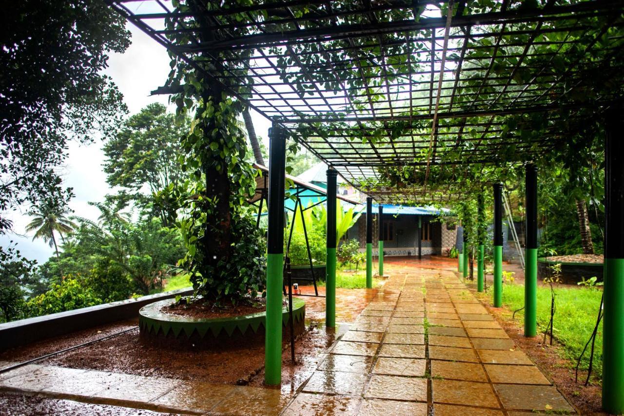 Stone Hills Hotell Kannur Eksteriør bilde